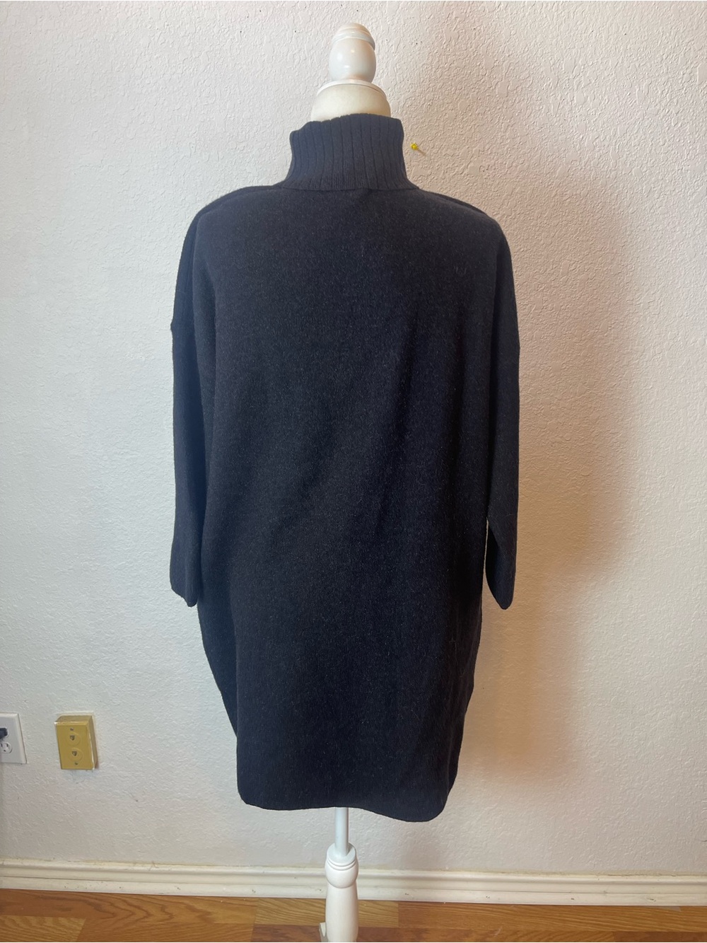 POMANDER PLACE Winter black Vivianne Dress size XL - Picture 4 of 10